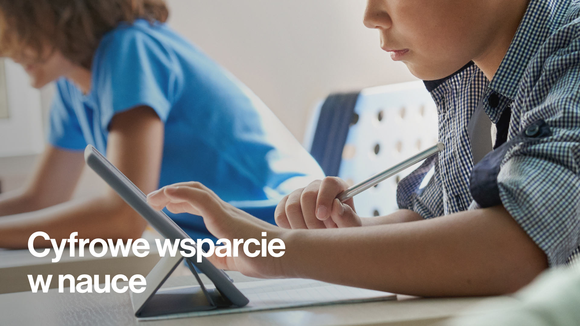 Cyfrowe wsparcie w nauce: Jak internet pomaga w edukacji i rozwoju kompetencji - ASTA-NET