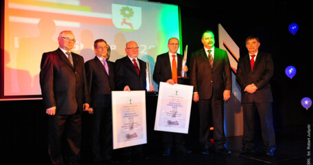 ASTA-NET z "Kryształowym Liderem Sukcesu" 2010 - ASTA-NET